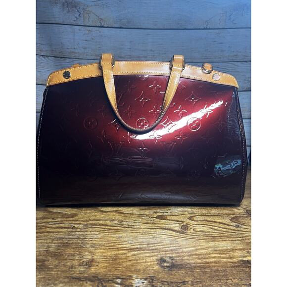 Louis Vuitton Vernis Brea MM - Griotte - Picture 5 of 11